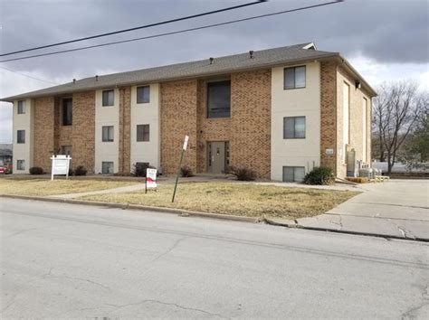 apartments for rent emporia|zillow emporia rentals.